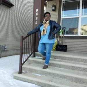 Meet your Posher, Afia